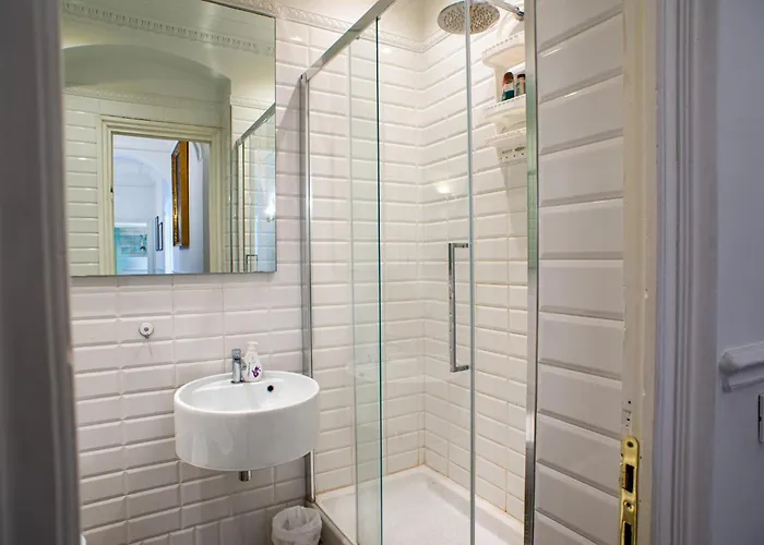 Liberty - 5 Terre Apartment *